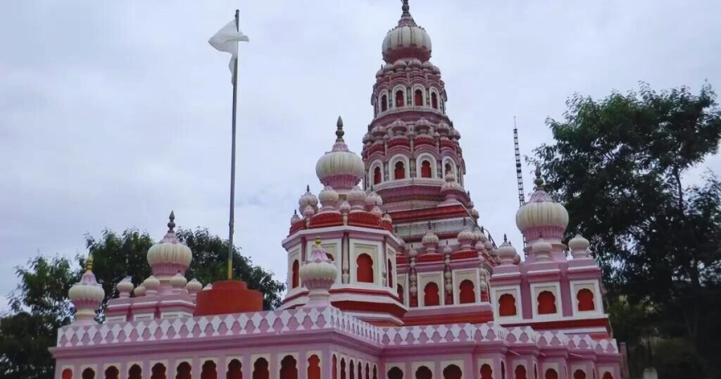 Siddhivinayak Temple, Siddhatek